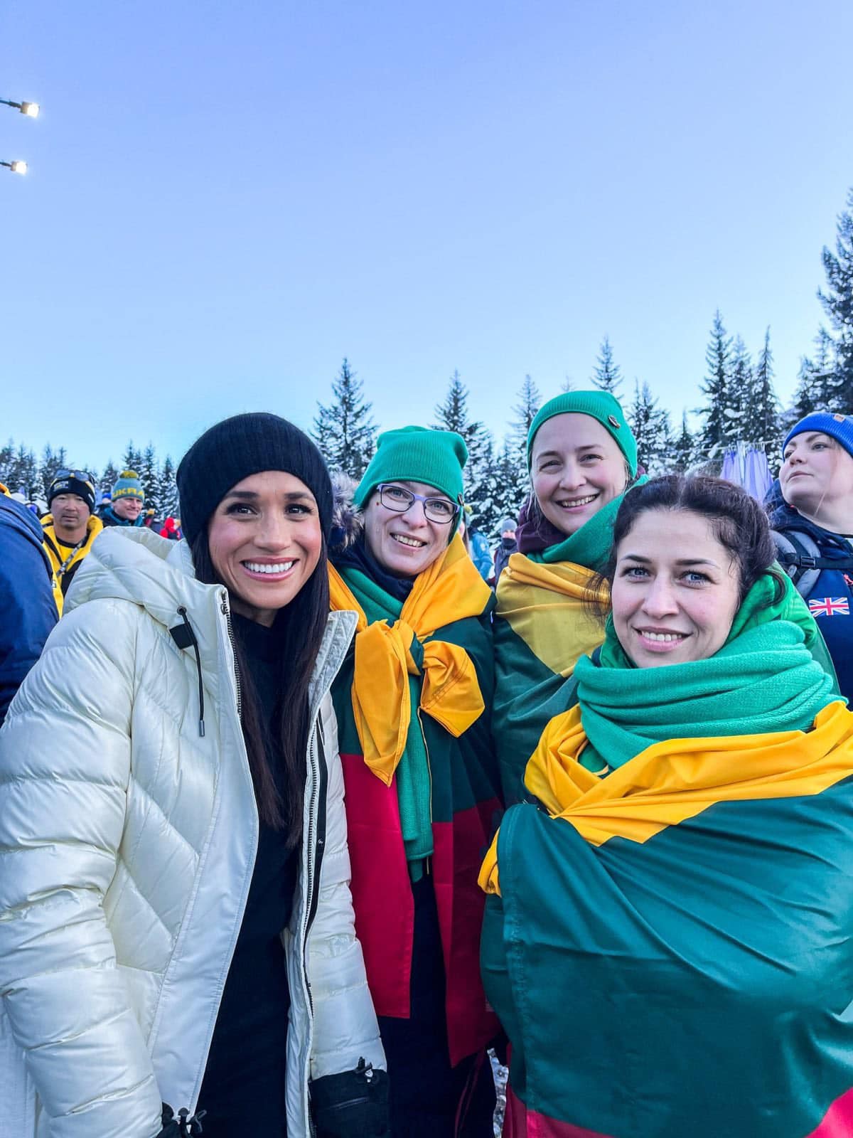 Birutietės su Megan Markle