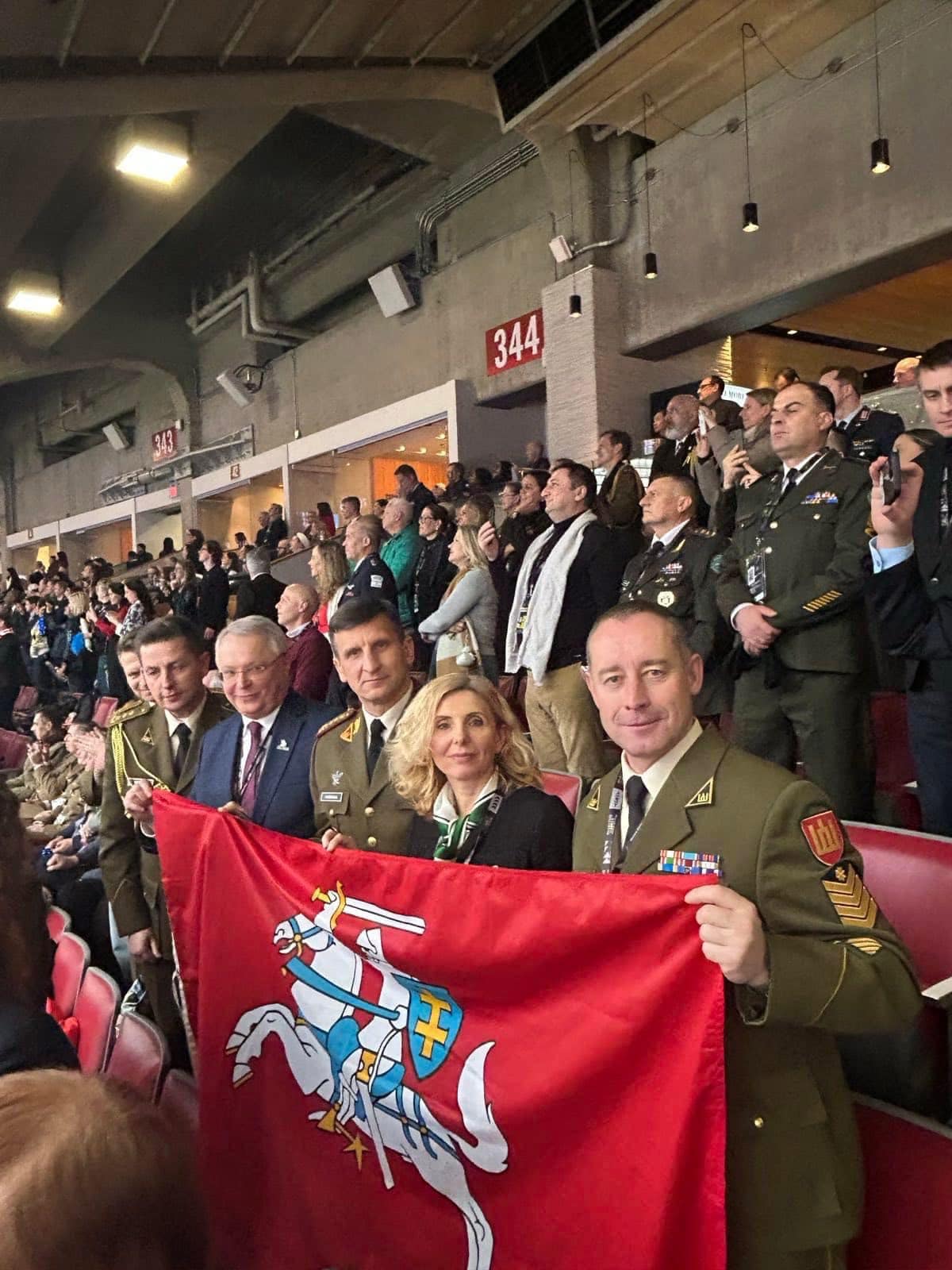 Lietuvos komanda Invictus Games 2025 žaidynių atidaryme