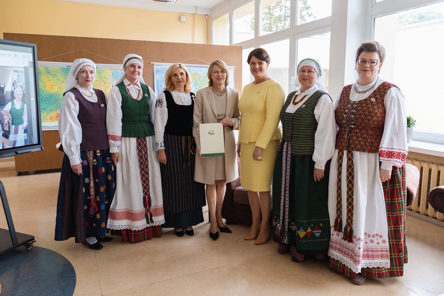 Birutietės susitikime su D. Nausėdiene ir E. Büdenbender